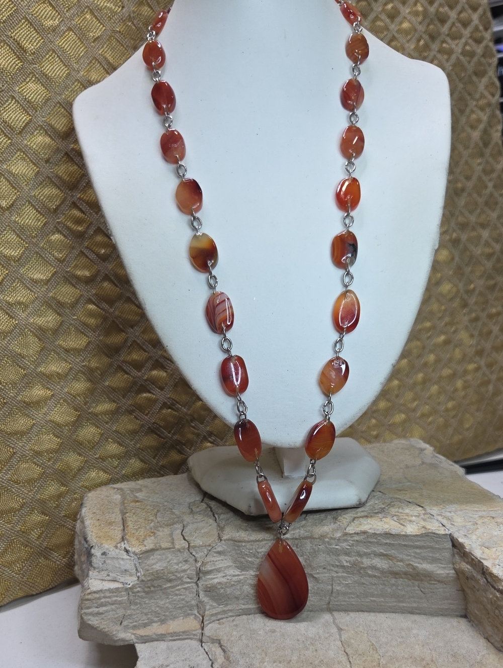 Bandit cornellian agate handmaid necklace vintage Bohemian